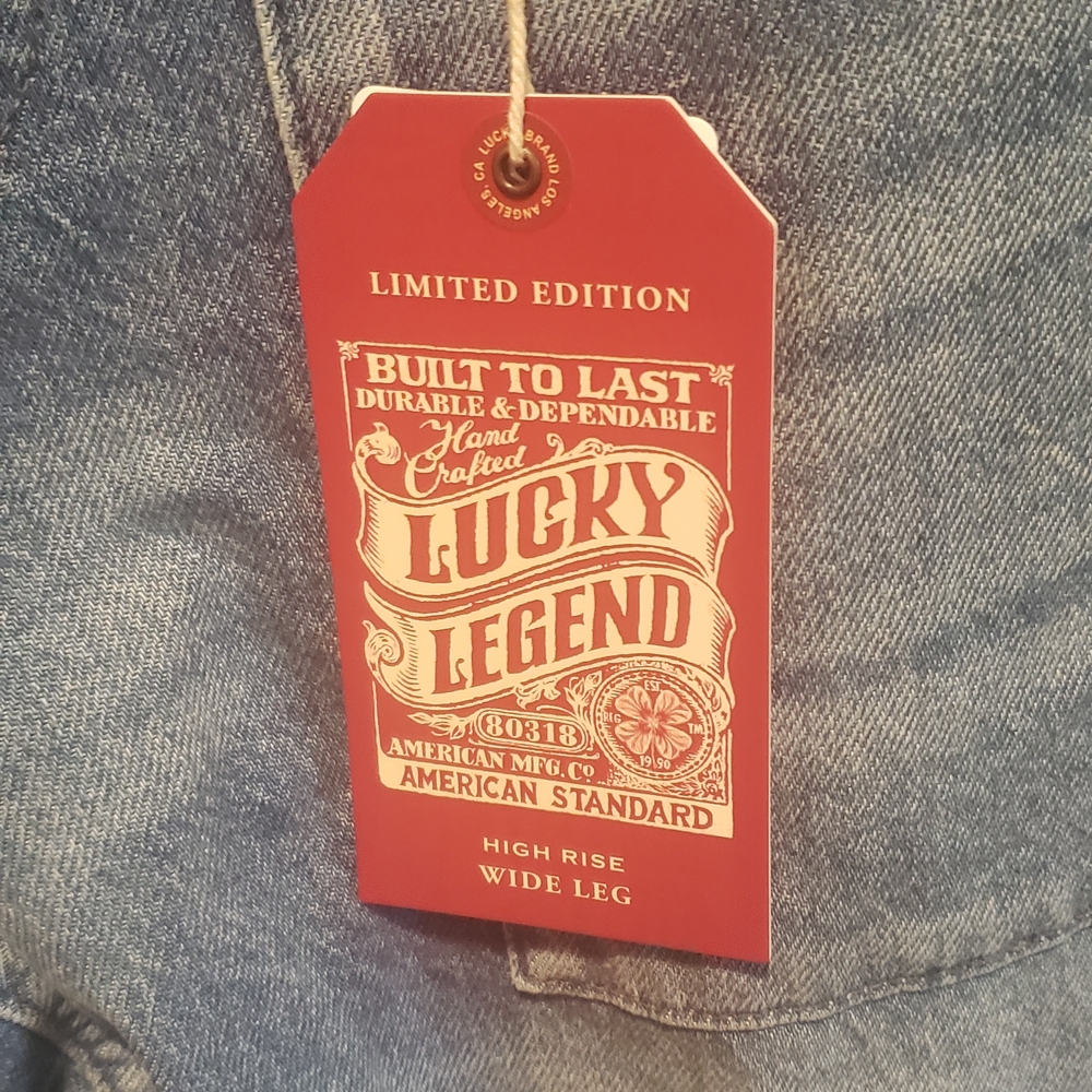 Lucky Brand Women's Light Blue Cropped Jeans - Picture 4 of 4